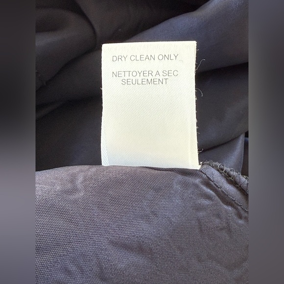 Nanette Lepore Navy Eyelet Dress With Bow Belt Sz 8 ECU - Picture 16 of 16